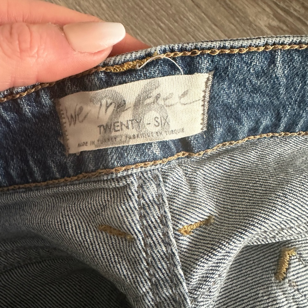 We the Free - Medium Wash Straight Cuffed Jeans - Picture 2 of 3